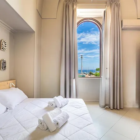 Palazzo Vergine Bed & Breakfast 3*